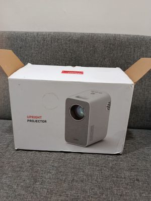 Upright proyekor rumahan